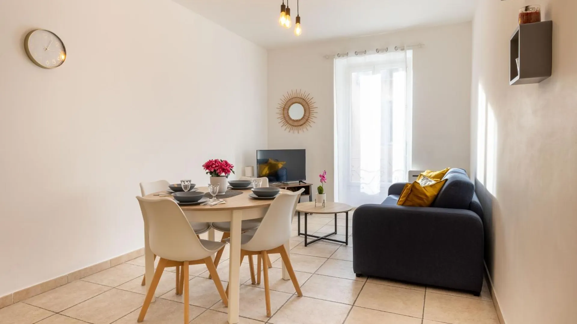 Apartment Joli Cocon A 3 Min A Pied De La Mer Nice